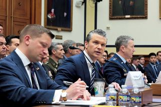 Válka s Íránem dosud stála USA 521 miliard - Novinky